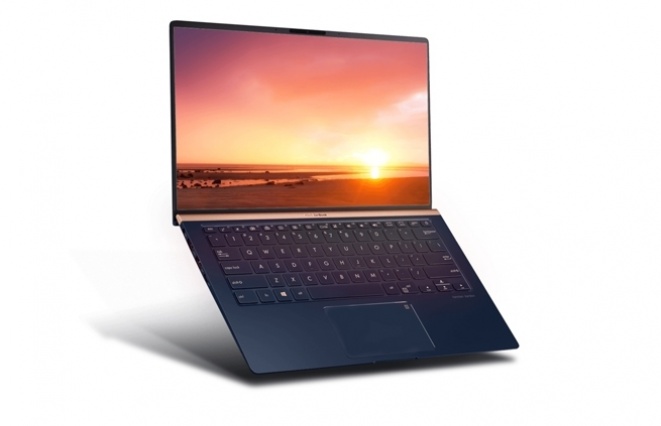 ASUS ZenBook 14 UX433 (Video)