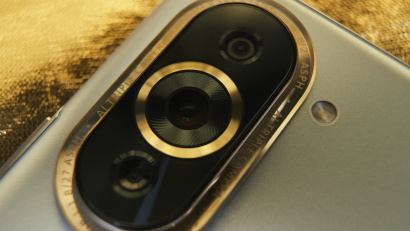 Huawei nova 10 Pro - selfi kamera kao glavni adut