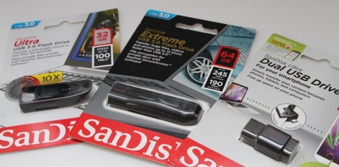 Tri SanDisk USB fleš diska