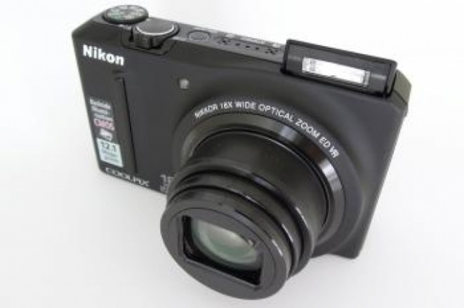 Nikon S9100