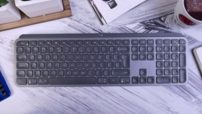 Logitech MX Keys tastatura (Video)