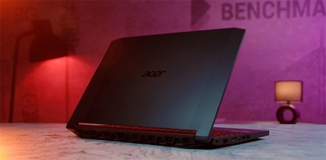 Acer Nitro 5 (Video)