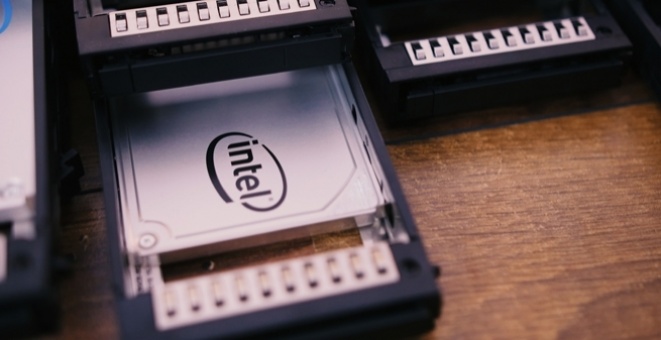 Intel VROC RAID NVME (Video)