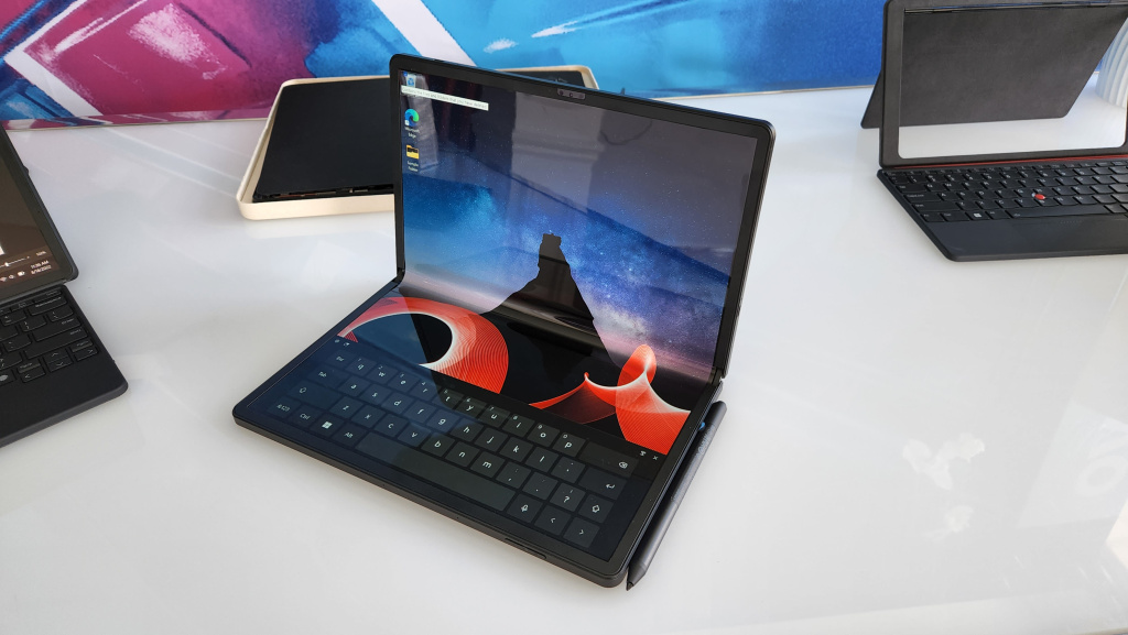 Lenovo predstavlja ThinkPad X1 Fold 2022 notebook