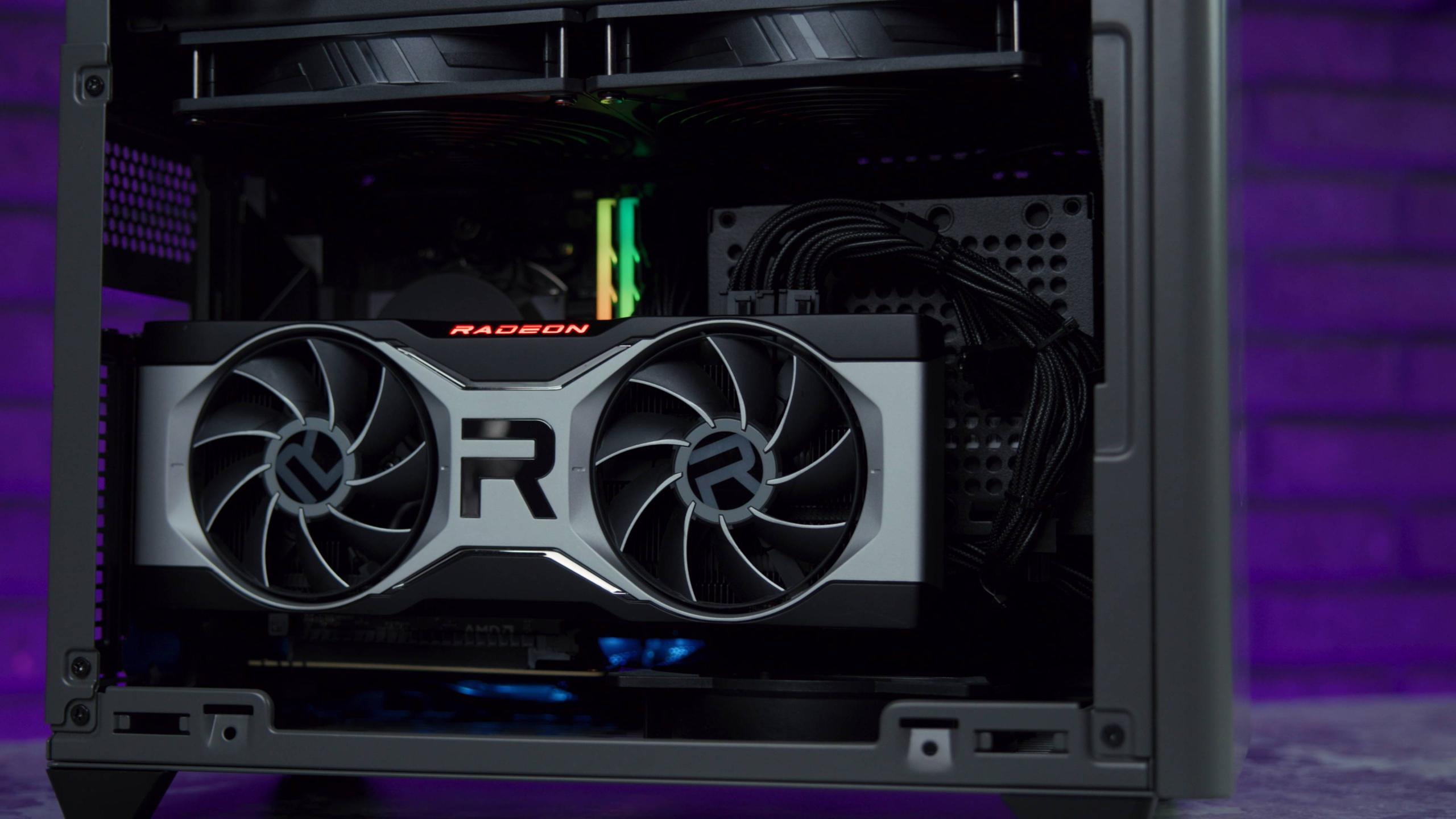 MasterBox NR200P MAX mini ATX - test