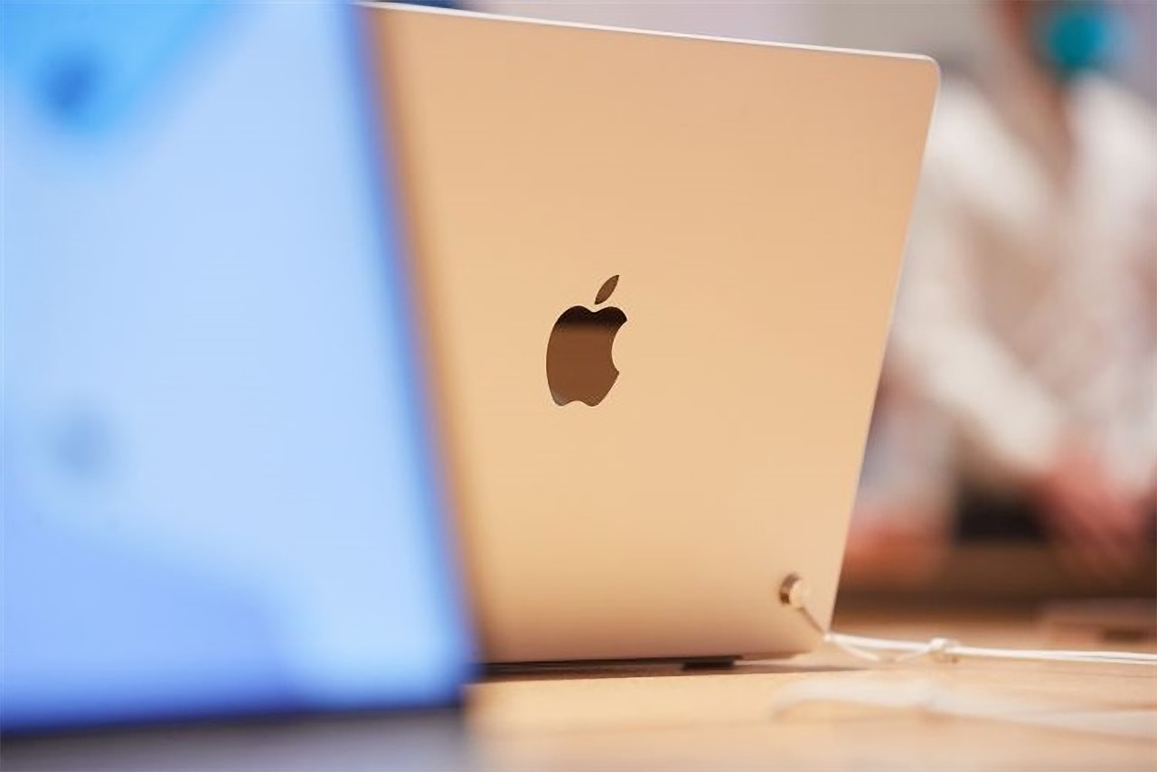 Apple-MacBook.jpg