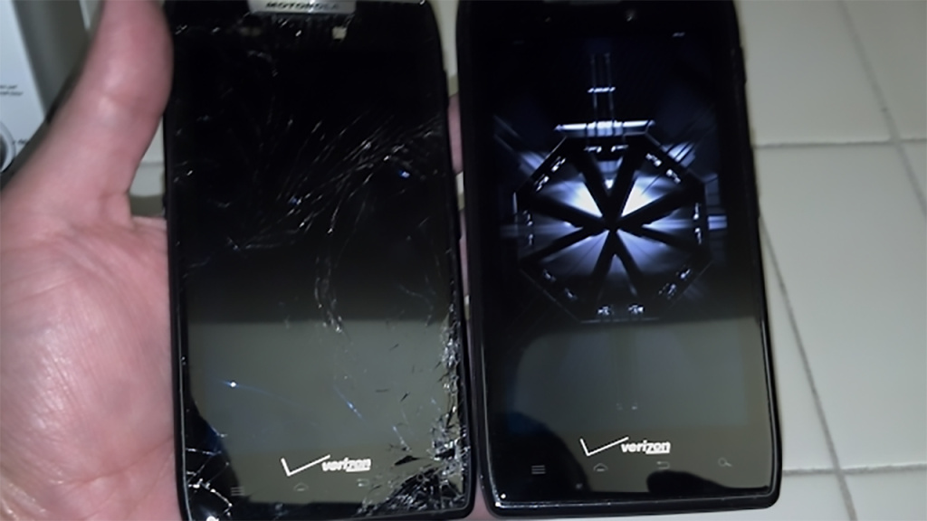 phones-with-screens-do-it-yourself-repair