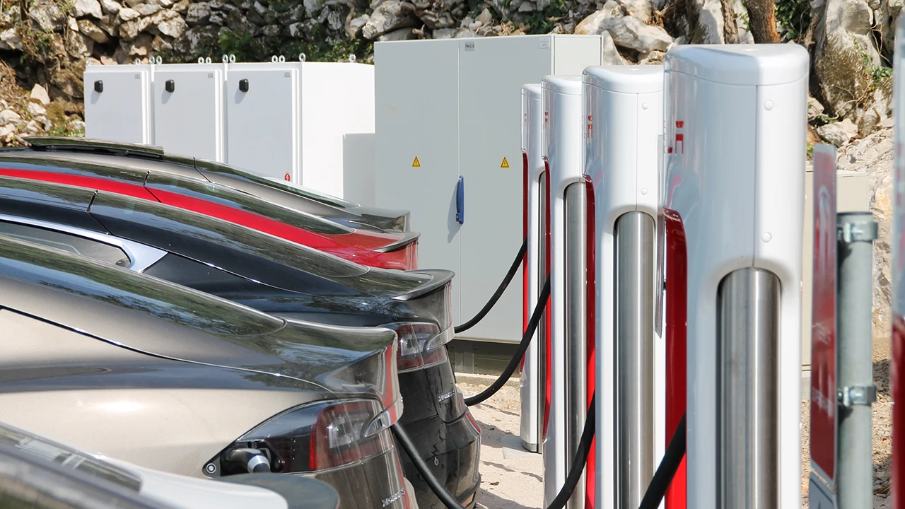 Tesla-NACS-Supercharger-Volkswagen-se-pridruzuje-standardu.webp