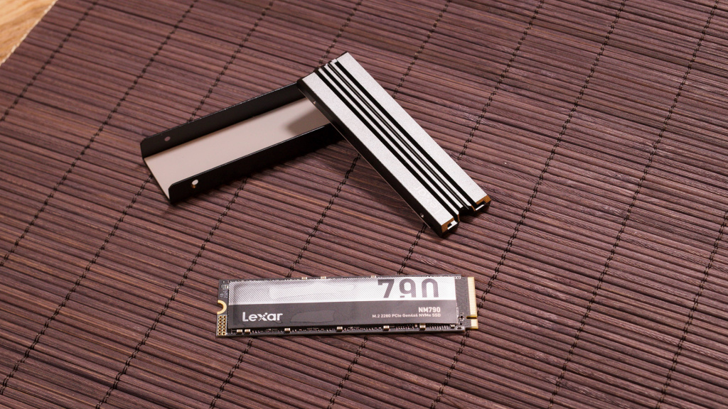 Lexar-NM790-m.2-NVMe-SSD