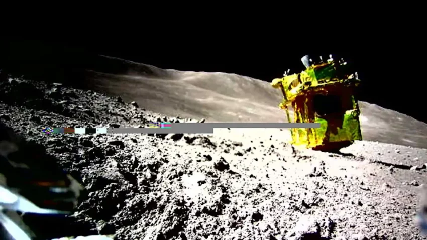 Japanska svemirska letelica SLIM sletela je na Mesec, ali naopačke