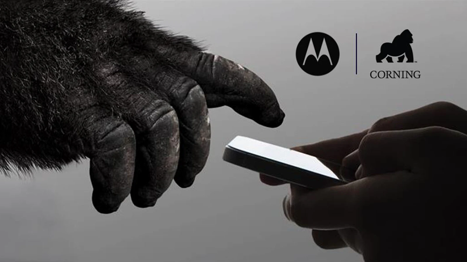 Motorola-x-Corning-partnership-copy.webp
