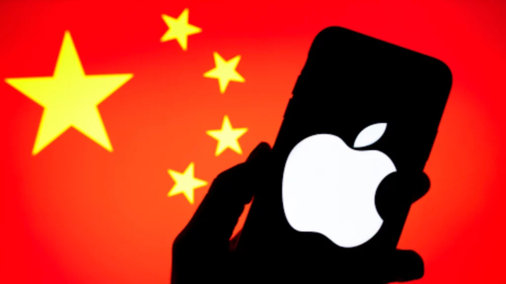 iPhone, Kina, pad prodaje