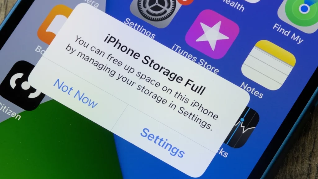 iPhone obaveštenje o nedostatku prostora za skladištenje znakovi