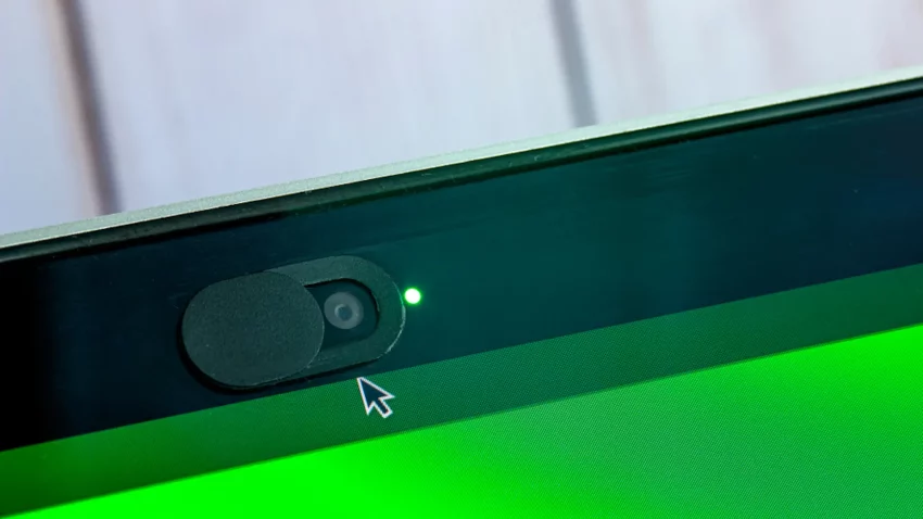 Džabe lepite traku preko veb kamere: Windows 11 moći će da koristi Android kameru kao svoju