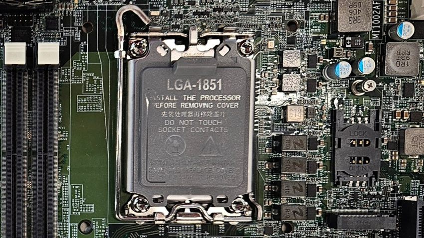 Kako izgleda Intel LGA1851 podnožje za Meteor Lake desktop PC verziju