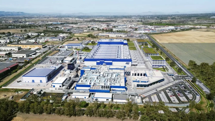 Italija daje 2 milijarde evra za fabriku čipova na Siciliji
