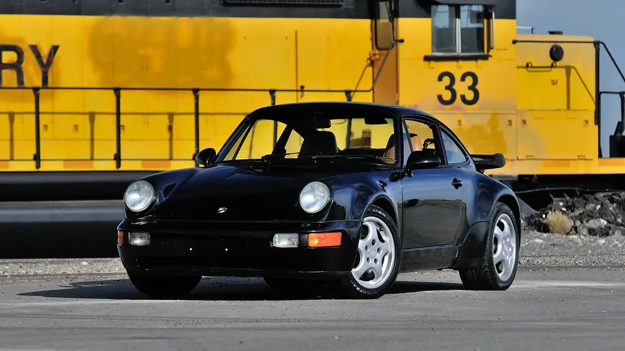 Steve-Jobs-Black-Porsche-911.webp