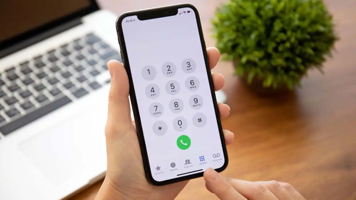 iphone-tastatuura-za-pozivanje-broja.webp