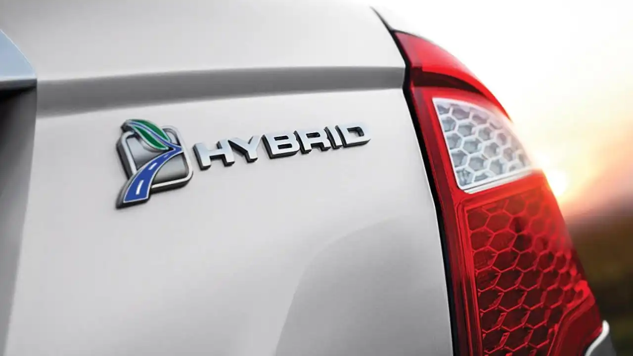 hibridni-automobil.webp