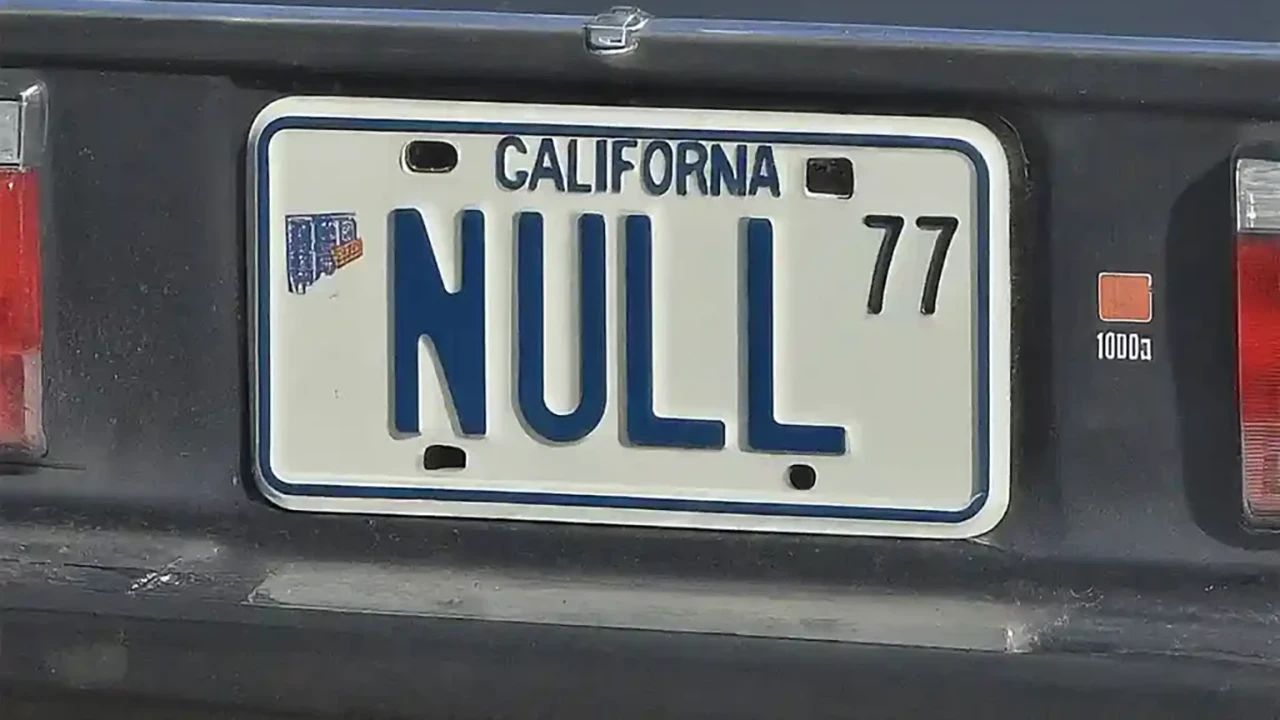 null-tablice-haker.webp