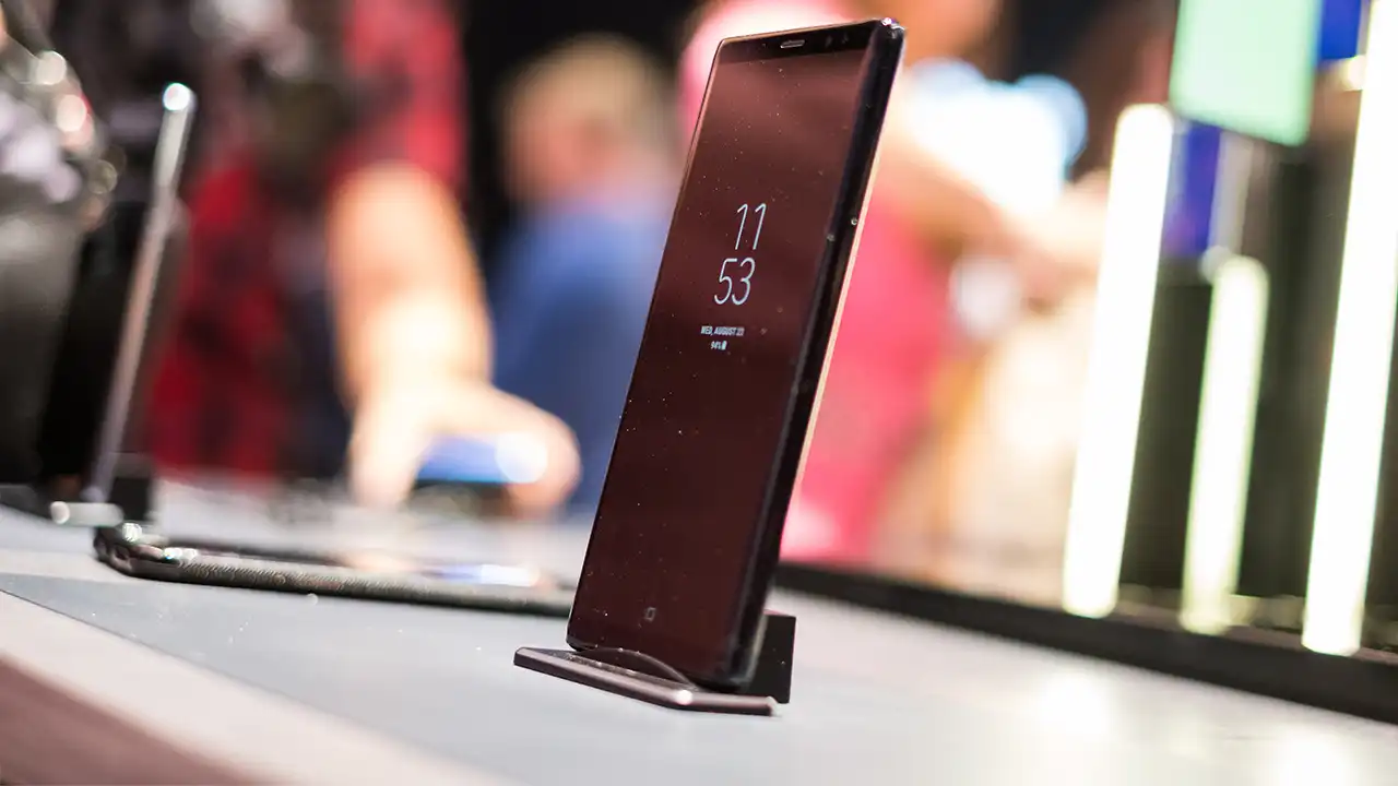 Galaxy-Samsung-ilu-1.webp