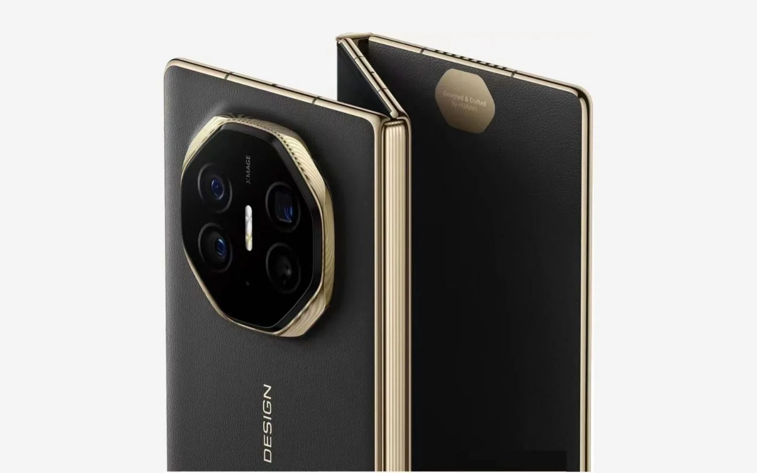 Huawei-Mate-XT-u-crnoj-boji.webp