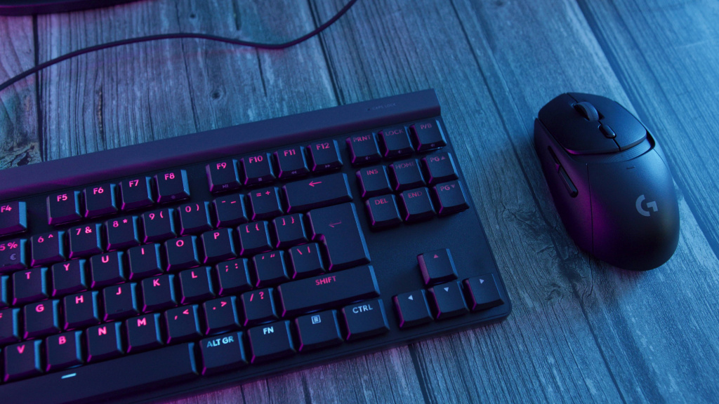 LOGITECH G309 Lightspeed & Logitech G515 TKL