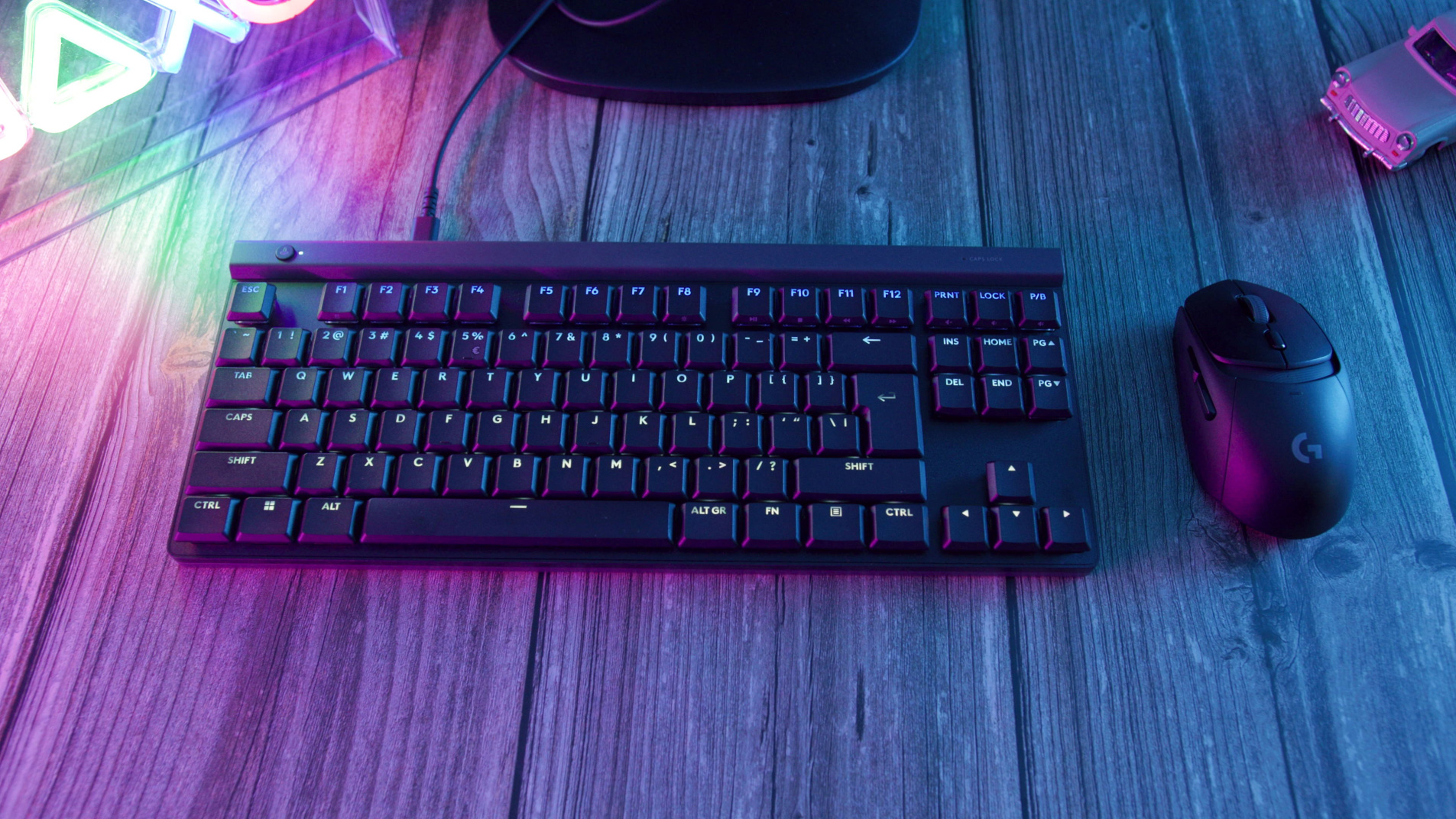 Logitech G309 Lightspeed i Logitech G515 TKL recenzija