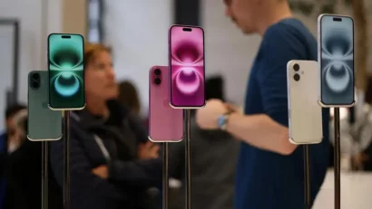 Dok u svetu vlada pomama za iPhone 17, Japanci masovno kupuju stariji model