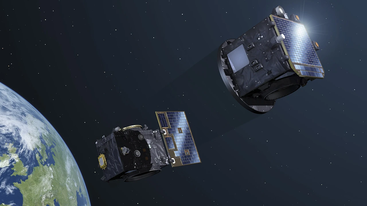 Proba-3_spacecraft_aligned_above_Earth_pillars-copy.webp