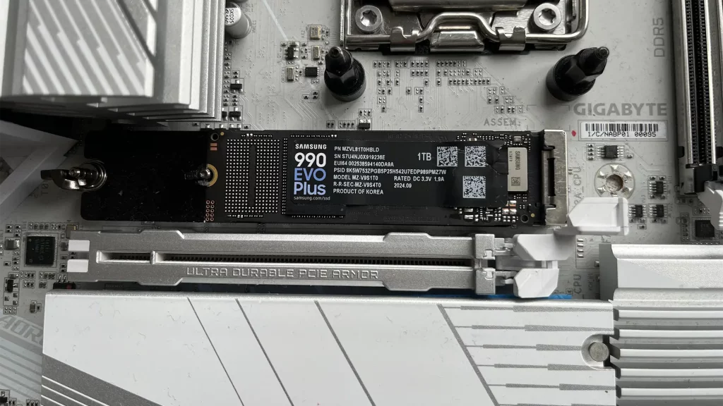 Samsung 990 EVO Plus