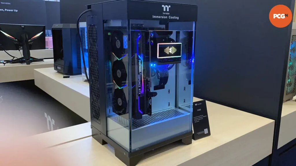 Thermaltake zaranjanje PC-a u rashladnu tečnost