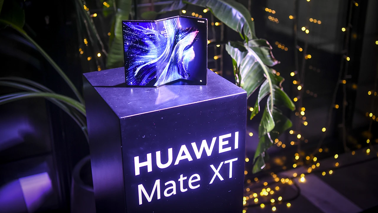 Huawei Mate XT 2 menja mehanizam savijanja i dizajn