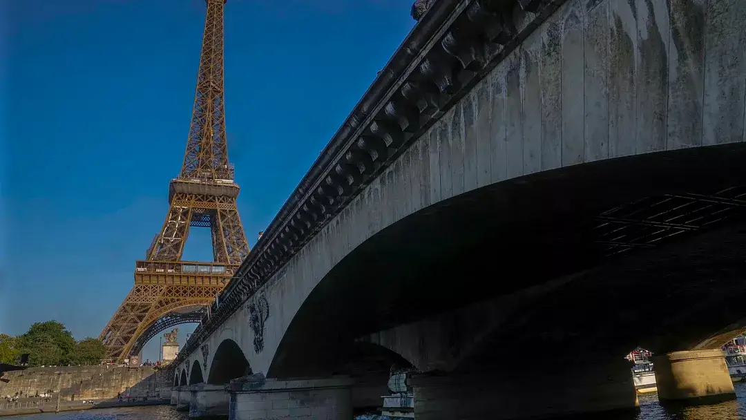pariz-AI-konferencija.webp