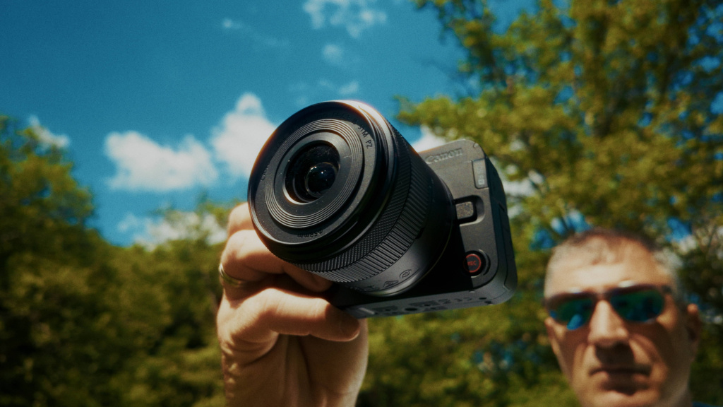 Canon EOS R50 V
