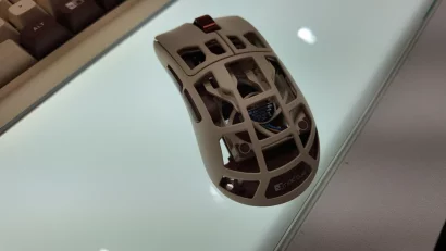 Noctua i Pulsar rade na gejmerskom mišu koji ima ventilator za hlađenje vaše oznojene šake