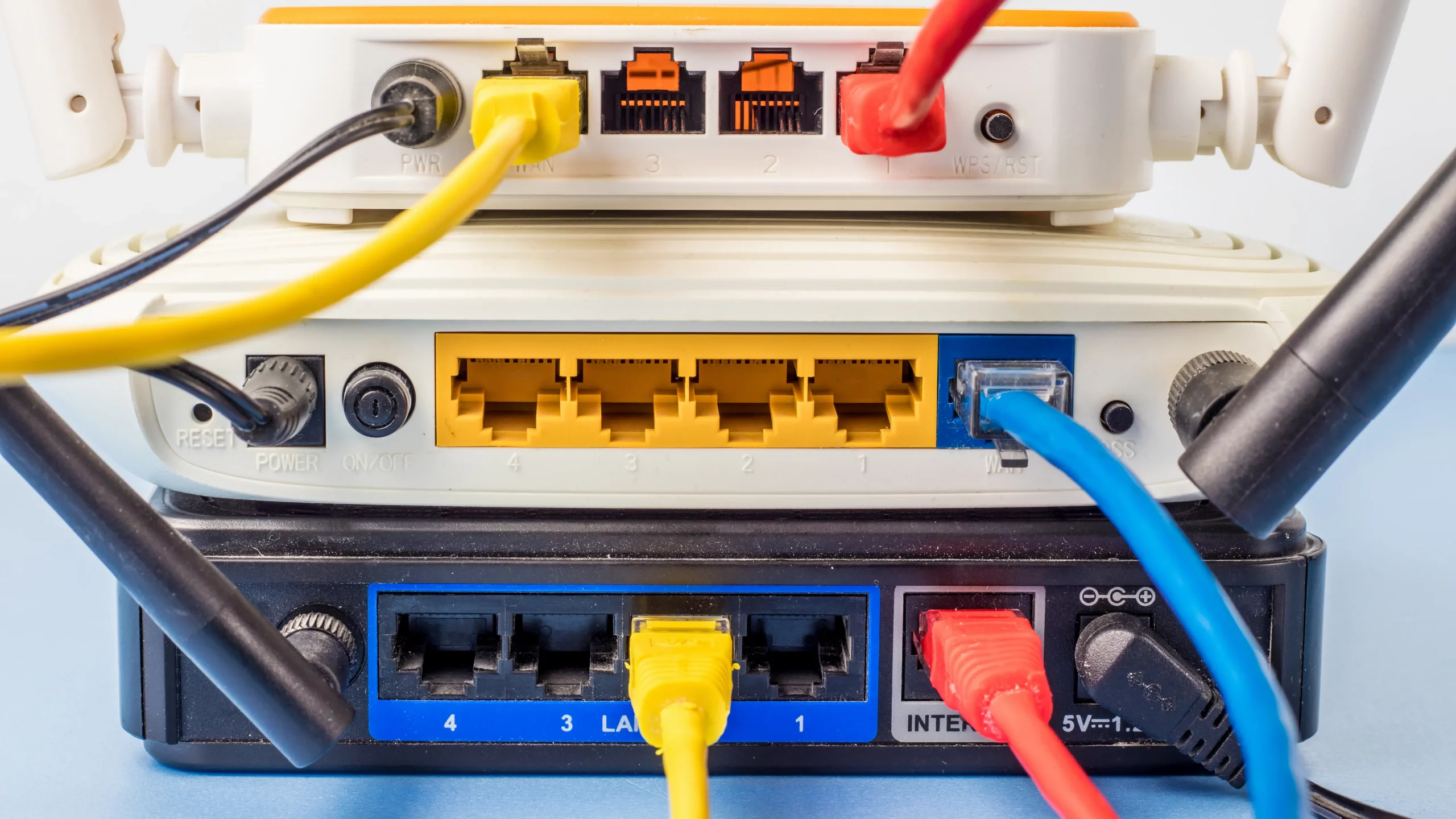 Wi-Fi-ruteri-scaled.webp