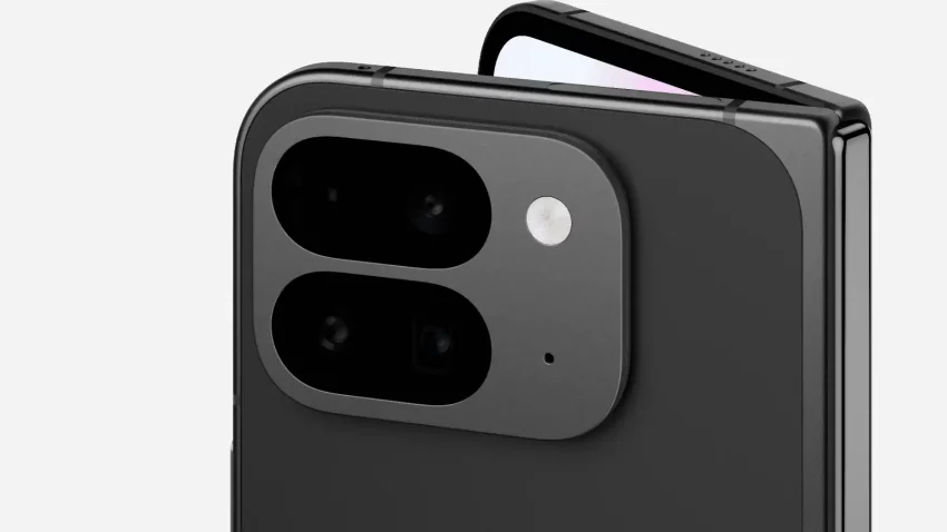 Najskuplji Pixel 10 Pro Fold donosi dva bitna hardverska unapređenja koja ga izdvajaju u svetu savitljivih telefona