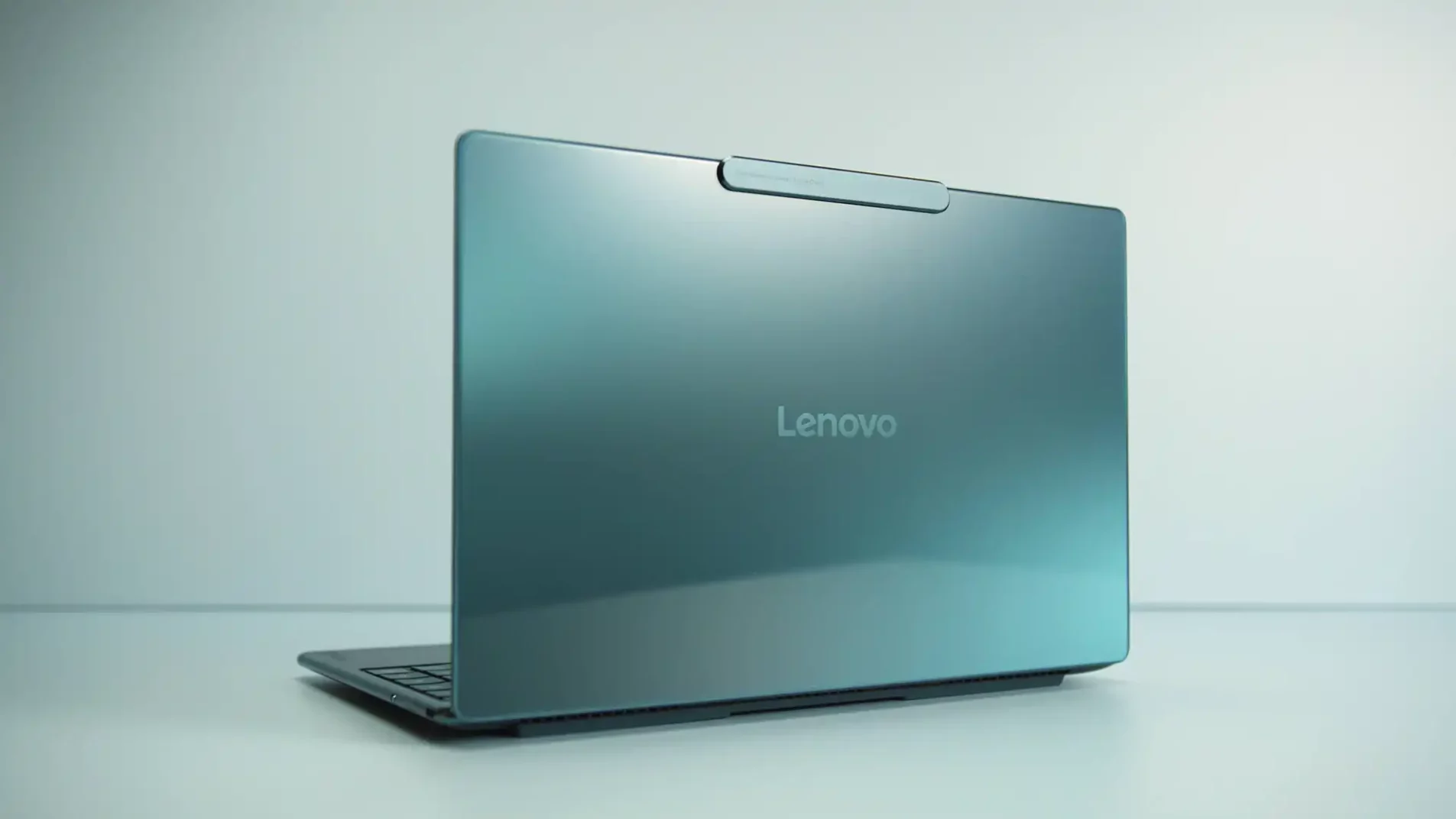 Lenovo YOGA Slim 9 14ILL10 – “desetka” za 10. generaciju