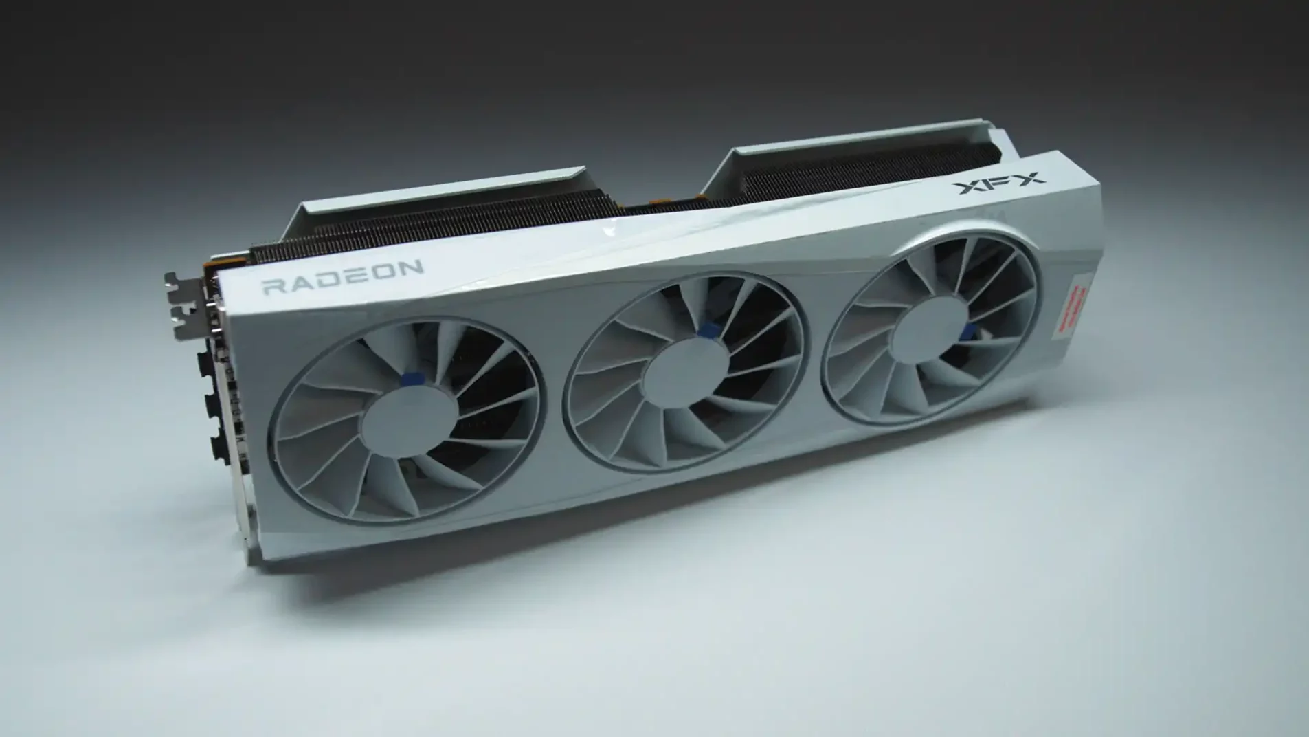 XFX Quicksilver Radeon RX 9070 XT Magnetic Air Edition test