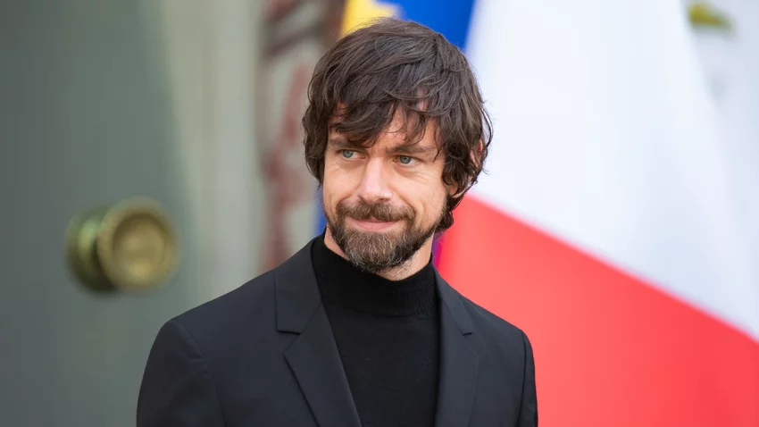 Džek Dorsi dovršava Bitchat, naprednu Bluetooth aplikaciju za poruke