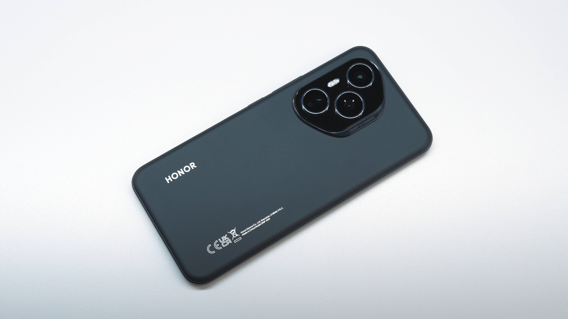 Honor 400 Pro - odličan telefon ne mora da košta previše