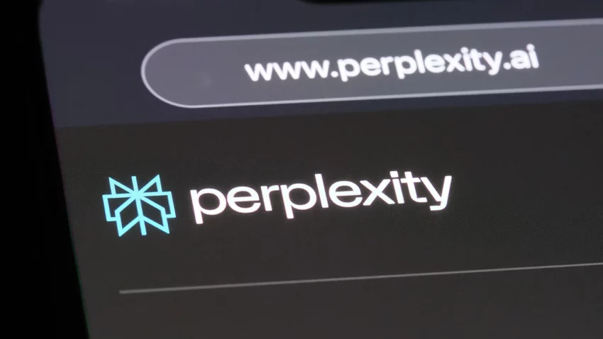 Perplexity lansira Comet, AI veb pregledač koji cilja da zameni Google Chrome