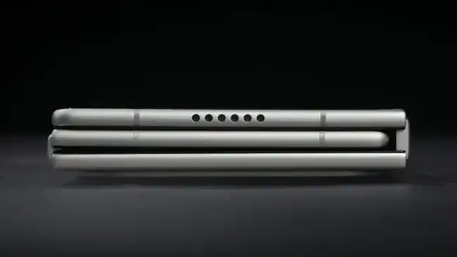 Tecno Phantom Ultimate Fold G je najtanji trostruko preklopivi telefon na svetu