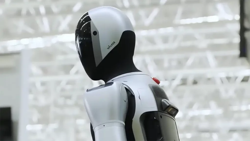 Walker S2 humanoidni robot AI