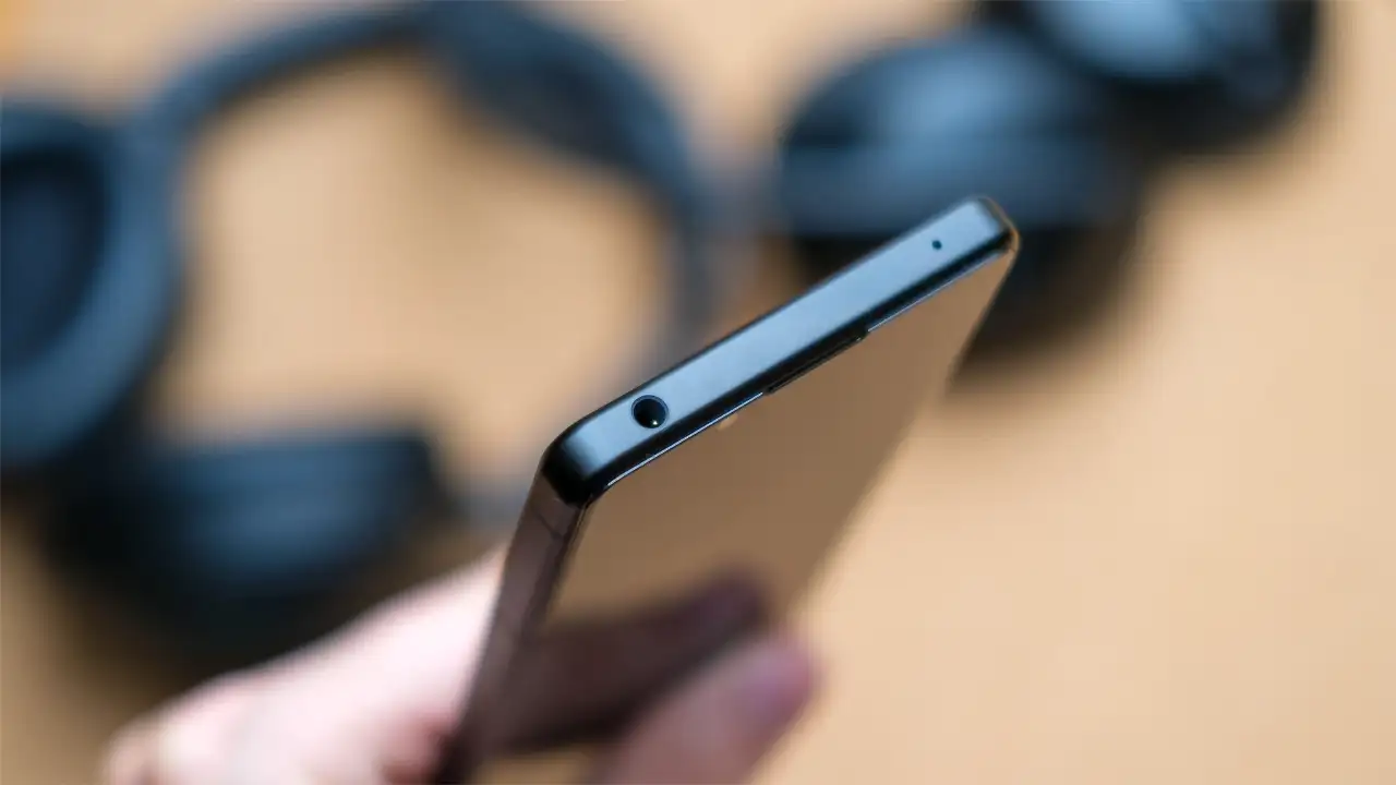 3.5-mm-prikljucak-Android-telefon.webp