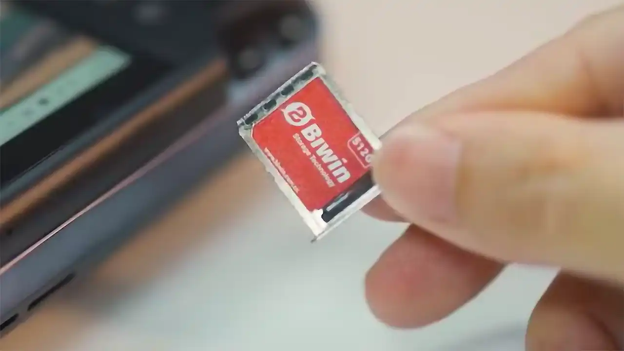 Kineski-mini-SSD.webp