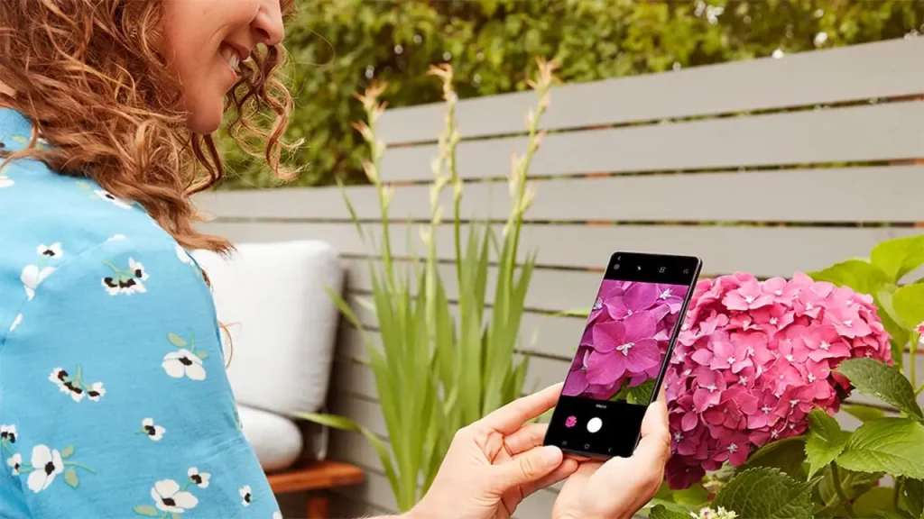 28 GB na fleg&scaron;ip telefonima postaje malo