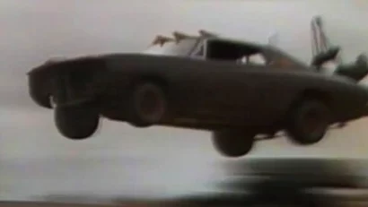 Američka agencija traži objašnjenje od Tesle o „Mad Max“ režimu asistencije u vožnji