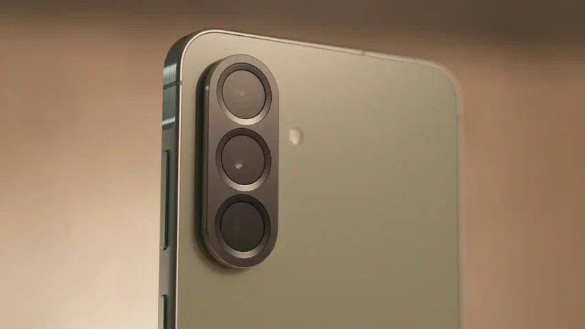 Najprodavaniji Android telefoni dobijaju naslednike, za početak stižu bolje kamere